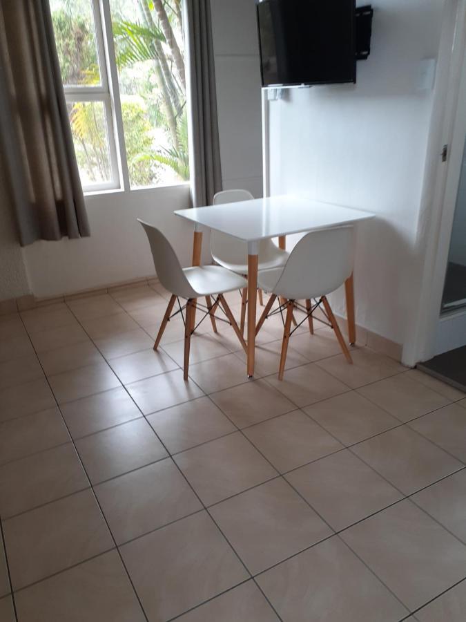 Belmont Palms Motel Lake Macquarie Kültér fotó